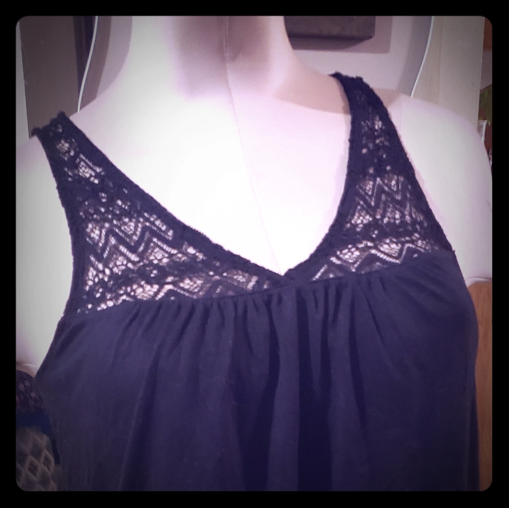 🍄2for15🍄 Mesh Pattern Back Summer Top in Black